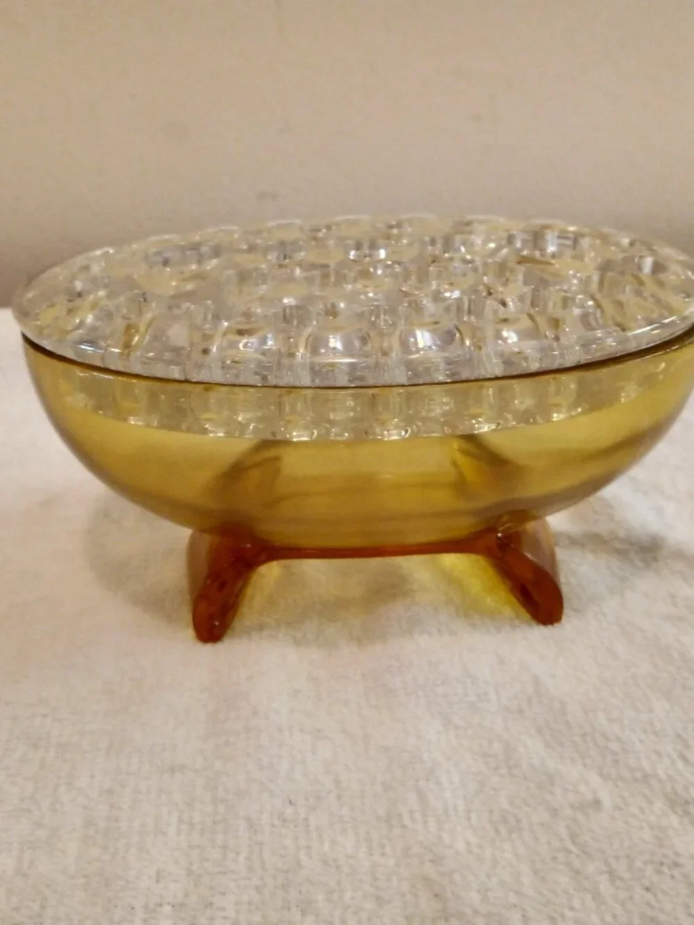 Vintage Martinsville Viking #1048 Oval Amber Flower Frog